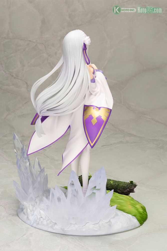 RE:ZERO -STARTING LIFE IN ANOTHER WORLD- EMILIA